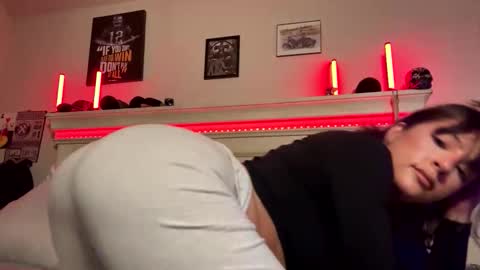 Skylar Angel online show from April 28, 3:55 am