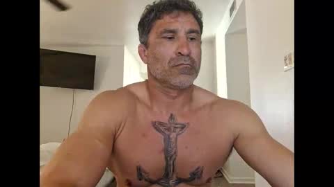 slappysamz online show from April 8, 9:29 pm