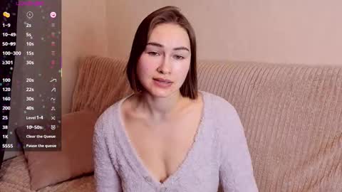 Alice online show from November 29, 7:38 am