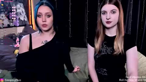 Hi We are Iva and Angela Nice to meet u 3 online show from December 15, 3:19 pm