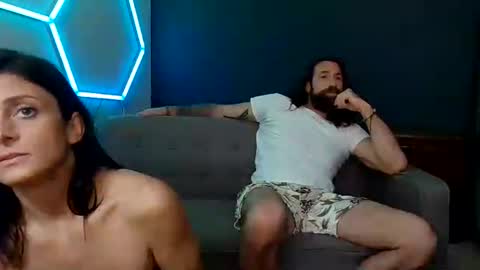 slicksweeniehut online show from August 2, 7:32 am