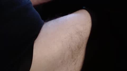 sliderguy699 online show from April 25, 1:52 pm