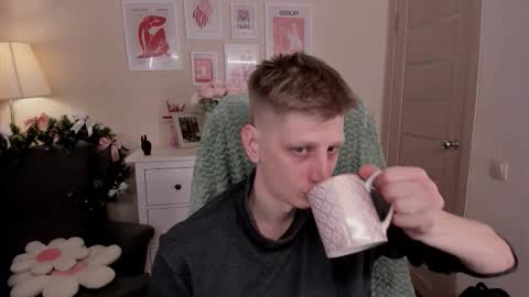 Andy online show from January 17, 9:01 pm