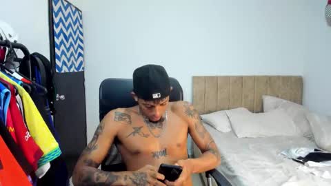 slim_master12 online show from December 15, 9:55 pm