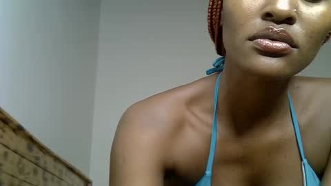 slim_queen254 online show from July 18, 1:29 am