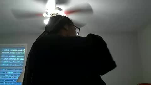 slimmmgooodiexoxo online show from November 6, 9:40 pm