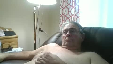 slippery_duck online show from January 11, 7:20 pm