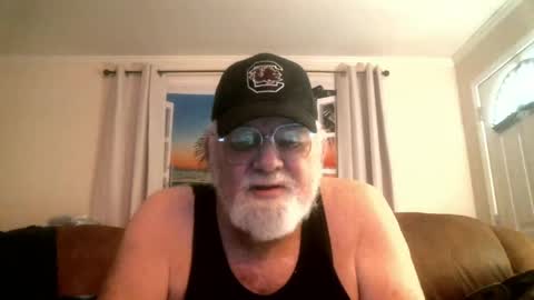 Sly online show from April 14, 2:53 pm