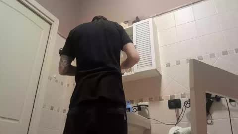 smallone8825 online show from April 9, 5:51 pm