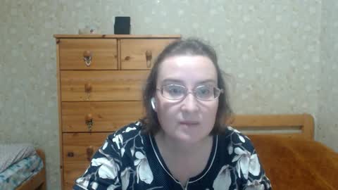 smart_rose online show from November 12, 7:38 pm