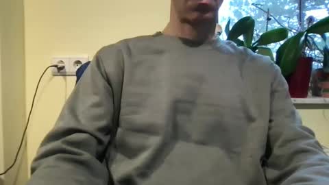 Snapshot of smart_sex69 chatting on December 15, 8:19 am smart_sex69 online show from December 15, 8:19 am