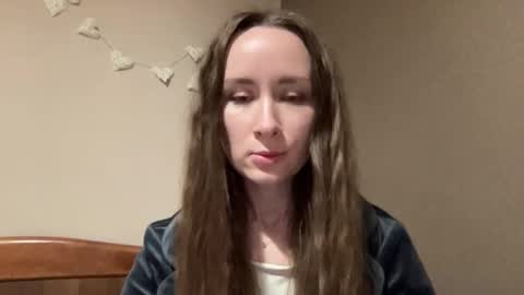 smilequeen_ online show from September 29, 5:23 pm