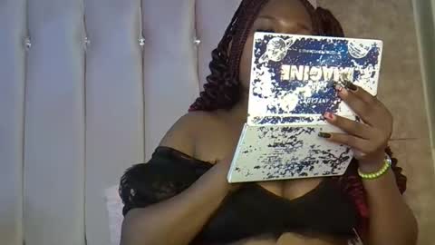Snapshot of smiley_berry chatting on October 19, 6:12 pm smiley_berry online show from October 19, 6:12 pm