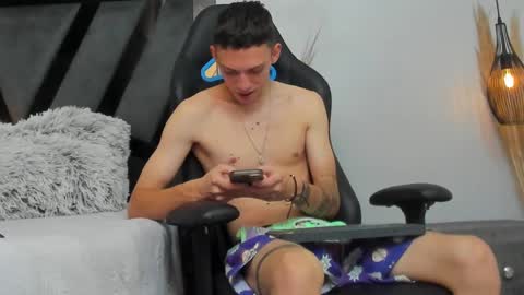 SMIT  online show from November 20, 10:07 pm