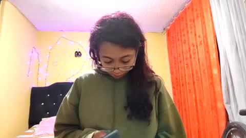 smith_lechosoxxx online show from January 8, 8:31 am