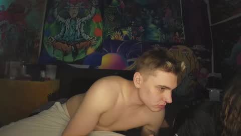 SmokeAndSeduction online show from April 5, 9:45 pm