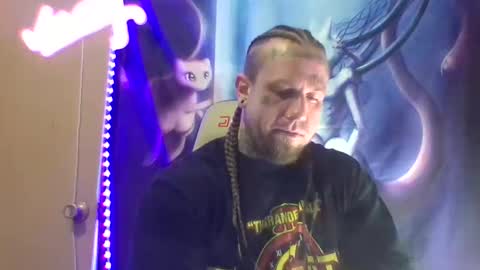 smoke online show from April 8, 12:41 pm