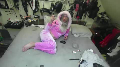 smokeslut365 online show from January 7, 3:33 am