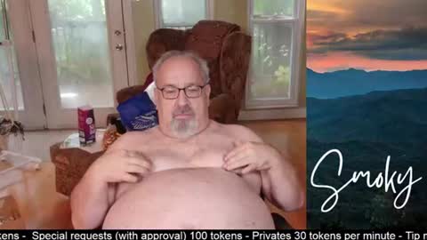 smokymountanman online show from June 22, 11:34 pm