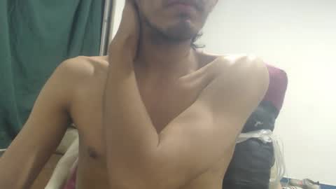 snackontime19 online show from December 23, 5:46 am