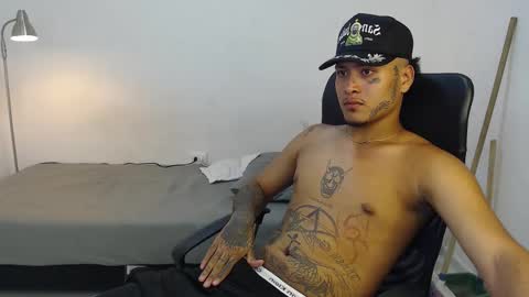 snak_master1 online show from September 18, 2:59 am