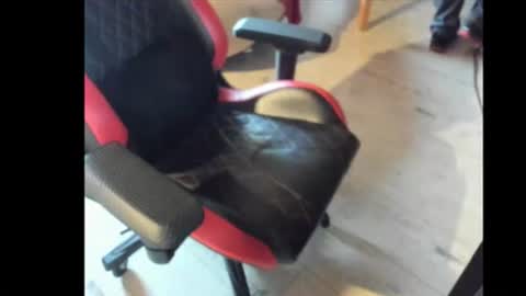 snip1977 online show from October 6, 10:44 am