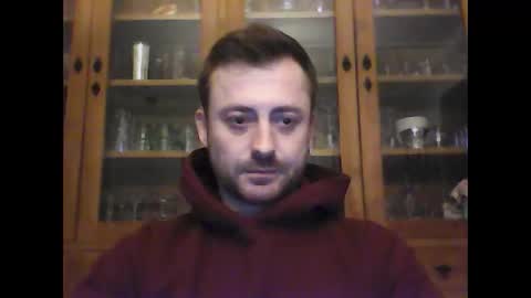 snoecks online show from February 12, 7:28 pm