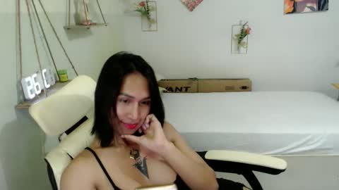 snow_2000 online show from January 10, 10:21 am