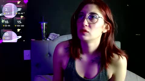 IG     OF red moonn online show from January 7, 5:34 am