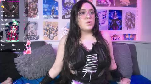 Snow and Bubble online show from December 2, 7:23 pm