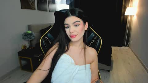 snowingwinter online show from February 12, 5:55 am