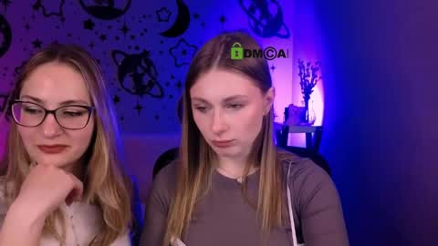 so_hot_rosalie online show from April 22, 7:43 pm