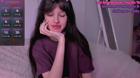  lady sofi green   online show from December 27, 2:22 pm