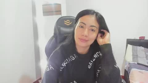 Evainked online show from December 4, 10:51 am