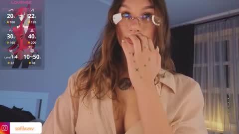 Sofi online show from September 15, 10:22 pm