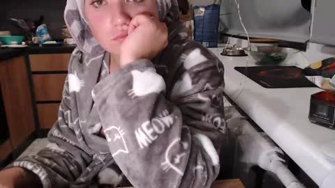 Sofi online show from October 30, 6:41 pm