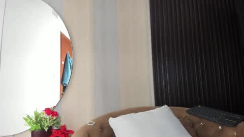 SOFIA online show from March 13, 2:04 am