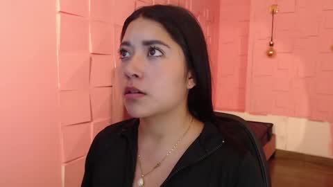 Snapshot of sofi_sweet09 chatting on September 28, 9:57 pm Susy online show from September 28, 9:57 pm