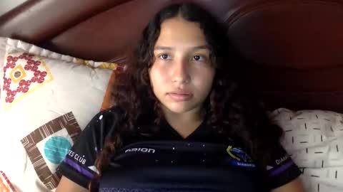 Snapshot of sofi_yendell chatting on October 12, 3:26 pm sofi online show from October 12, 3:26 pm