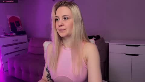 Sofia online show from February 18, 3:28 am