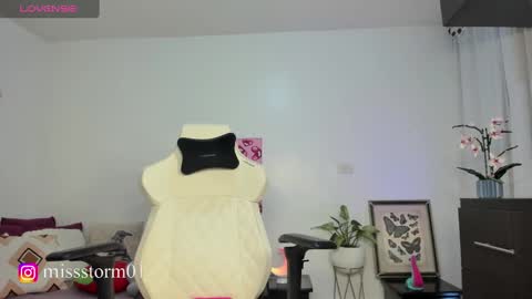 SofiONLYFANS sofia storm  online show from March 1, 4:47 am