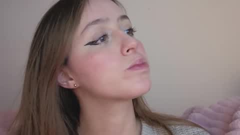     online show from October 1, 4:00 am