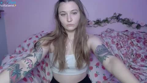 sofiafaerie online show from March 21, 5:46 am