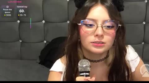 sofiakitty18 online show from February 27, 1:42 am