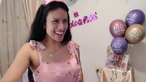 Sofi Bella online show from December 19, 7:09 pm