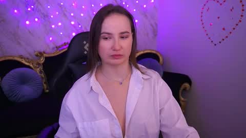 Sofie online show from February 28, 11:20 pm