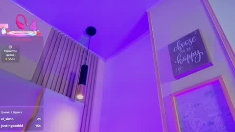 sofii_jones online show from May 13, 10:08 pm