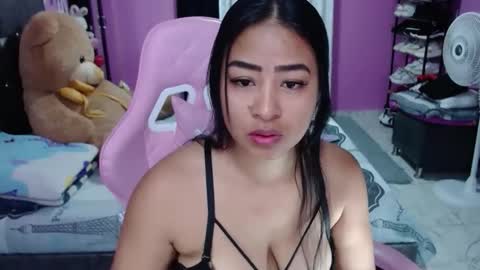 sofia Dreams online show from January 5, 7:17 pm