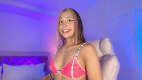 Sofi online show from June 19, 12:00 pm
