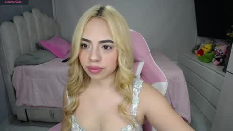 Fran online show from May 30, 10:52 pm